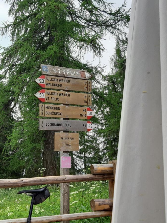Albergo Scoiattolo Tret Buitenkant foto